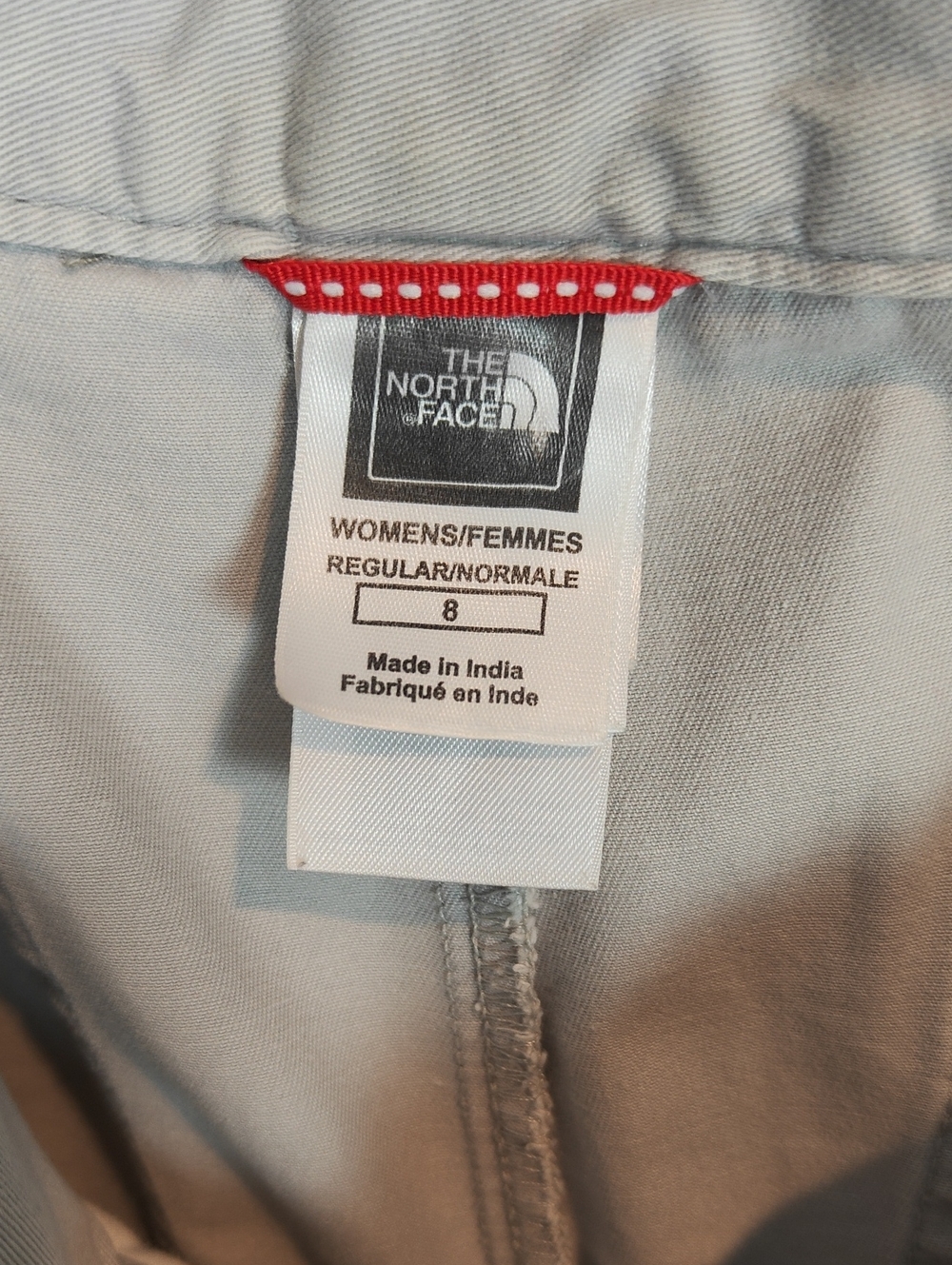 The North Face Shorts Cotton Beige Chino Khaki Hiker Outdoors Size 8 - Picture 2 of 16